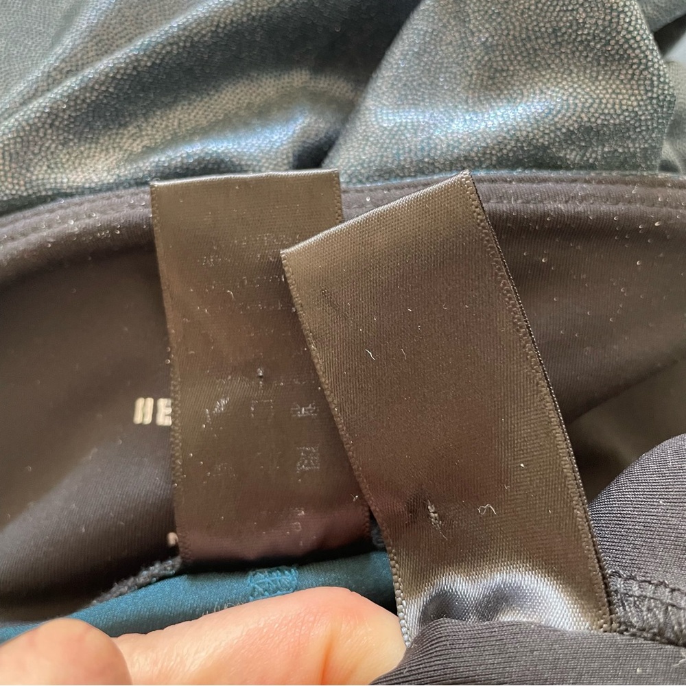 Heroine Sport Marvel Shiny Blue 2 Piece High Rise Leggings Sports Bra Set EUC M - Picture 8 of 9